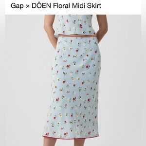 Gap × DÔEN Floral Midi Skirt